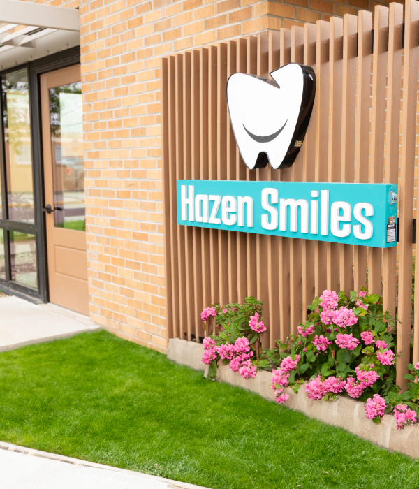 Hazen-Smiles-office-exterior